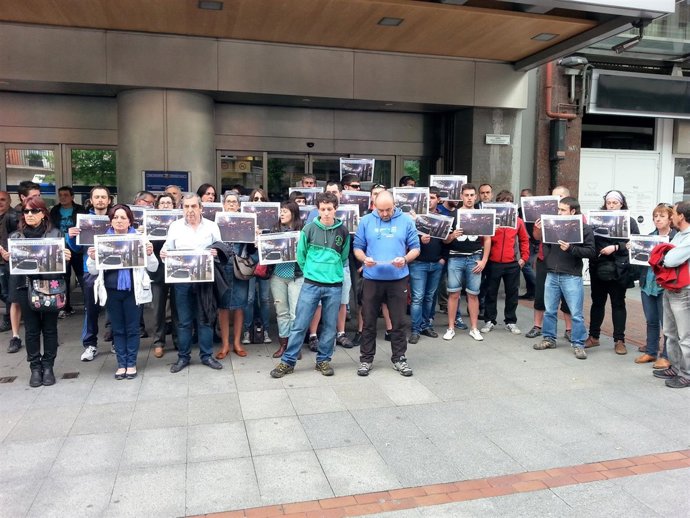 Concentración en Santurtzi