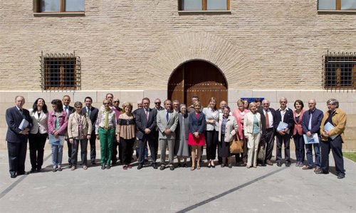 Firma de los acuerdos de Ibercaja y Fundación CAI con entidades sociales