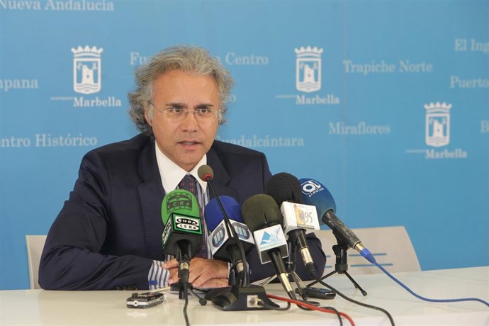 El concejal de turismo josé luis hernández