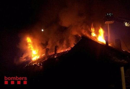 Incendio en un bloque de apartamentos de Vall de Boí