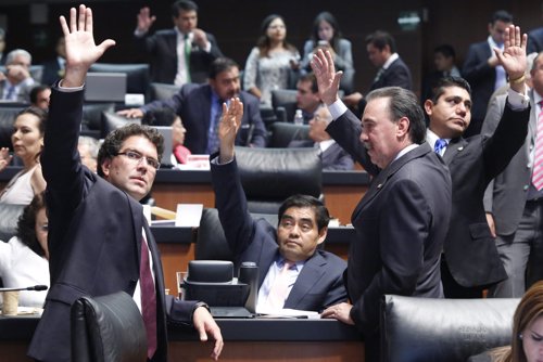 El Senado mexicano aprueba nueva ley electoral