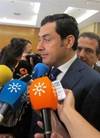 Moreno no ve "positivo" para la imagen de Unicaja la imputación de Medel, que tendrá que "reflexionar" sobre si dimite