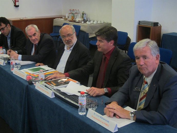 L.Salvadó, E.Maragall, J.M.Terricabras (ERC), A.Cañete y L.Bahamonde (Pimec)