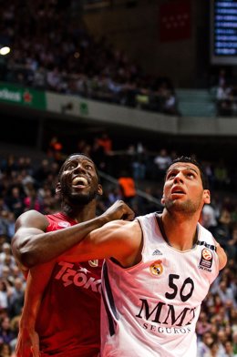 Salah Mejri 