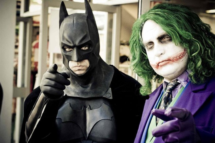 Dos hombres disfrazados de Batman y Jocker, en una jornada de Colsplay