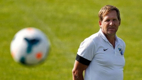 El entrenador del Málaga Bernd Schuster
