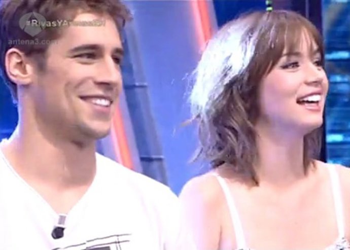 El esperado reencuentro entre Martín Rivas y Ana de Armas El Internado