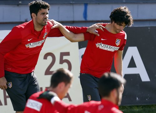 Diego Costa entrenando junto a Tiago