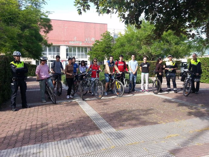 Imagen de los cursos para ciclistas en Logroño