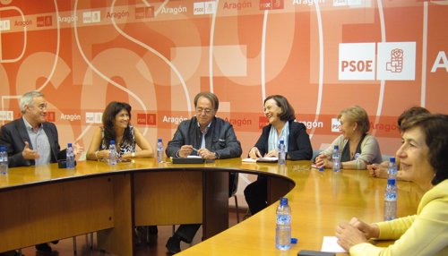 Inés Ayala se ha reunido con cargos del PSOE y colectivos de mujeres