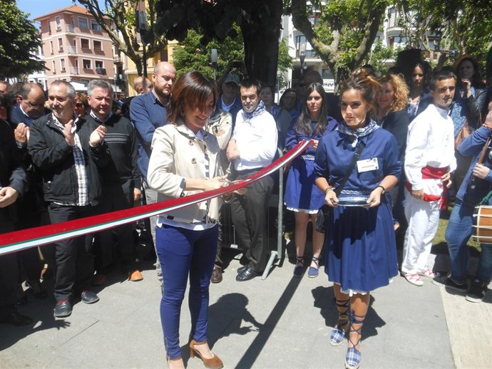 Bermeoko XX. Arrain Azokaren inaugurazioa