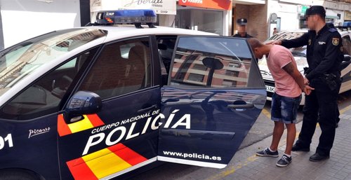 Uno de los detenidos