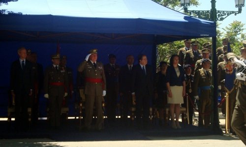 El Rey preside en acto en la Academia