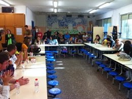 Asamblea de la Ampa de la escuela pública Pere de Tera de Badalona 