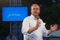 Monago apela al "optimismo" ante los "retos" de los extremeños