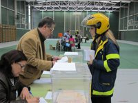 Cerca de 8.000 andaluces residentes en el extranjero han solicitado el voto por correo