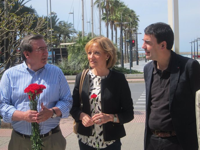 Fernando Martínez, Mari Carmen Ortiz y Mario Jiménez (PSOE)
