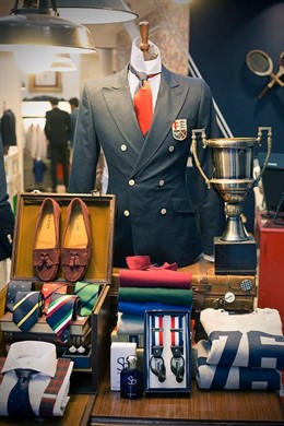 Interior de la tienda de Silbon en Málaga