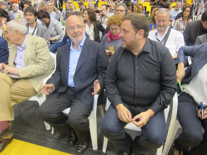 Los candidatos E.Maragall y J.M.Terricabras y el presidente de ERC O.Junqueras