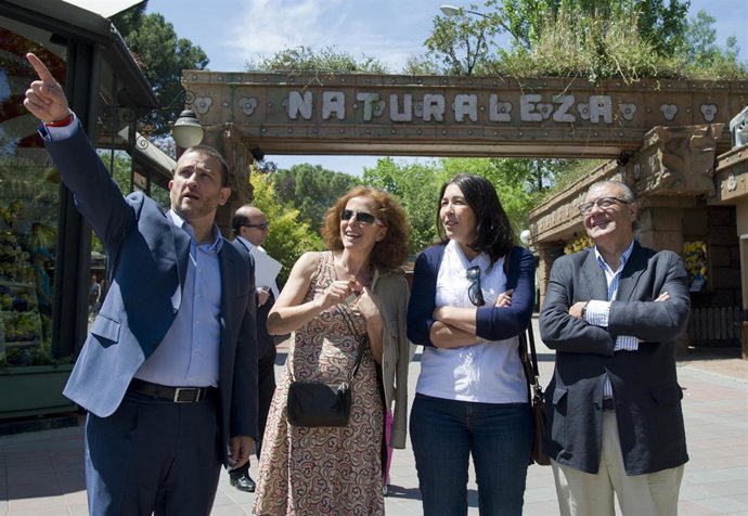 Fermosel, con las familias numerosas en el Parque de Atracciones
