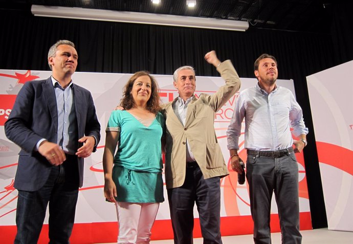 Jáuregui, García, Punte e Izquierdo durante el mitin celebrado en Valladolid
