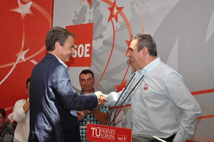 Zapatero saluda a Villarrubia