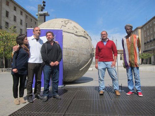 La Izquierda Plural critica la política de fronteras de PP-PSOE en Europa.