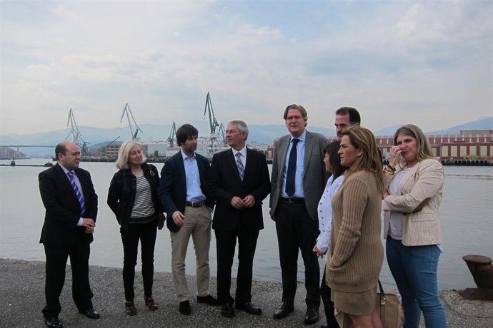 Carlos Iturgaiz y Antonio López Isturiz