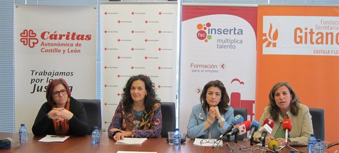 De izq. A drcha., María Jesús Díez, Eva Fernández, Begoña Grijalvo y Mar Fresno