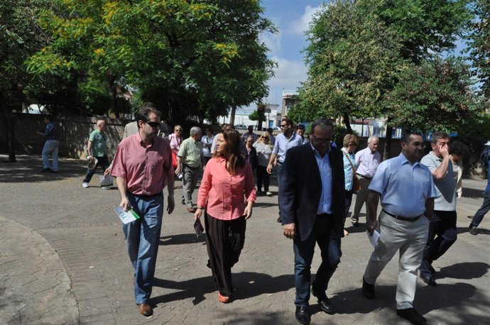 La secretaria general del PSOE de Sevilla, en su visita a Mairena del Aljarafe