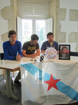 Tres de los doce procesados por la manifestación de 2009 de Galicia Bilingüe
