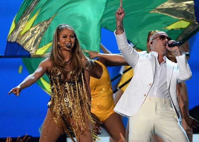 Actress/singer Jennifer Lopez and recording artis