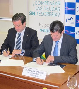 Firma del convenio entre CVE y Everis