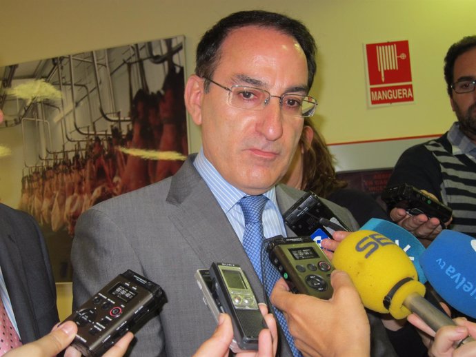 El presidente de la CEA, Javier González de Lara. 