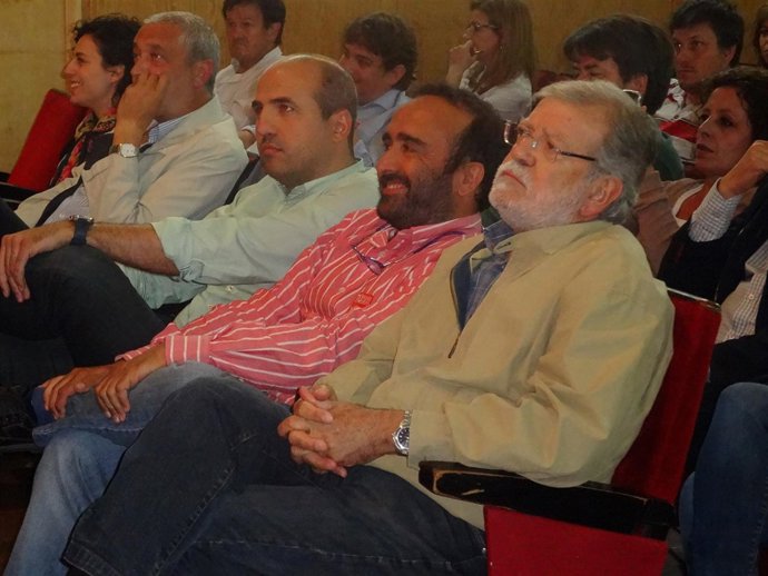 Acto electoral en Coria