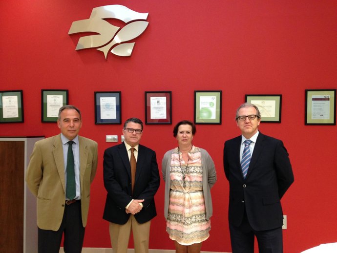 Firma convenio entre Fycma y Eticom