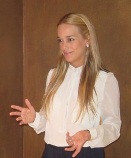 Lilian Tintori, la mujer del líder opositor venezolano Leopoldo López