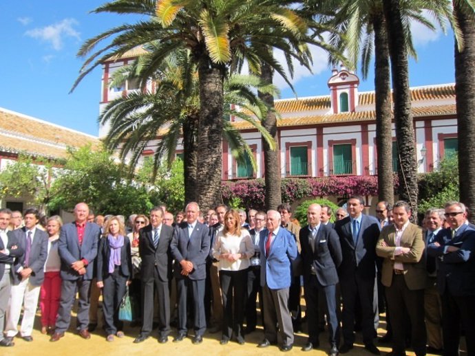 Susana Díaz con representantes de la producción ecológica de Andalucía
