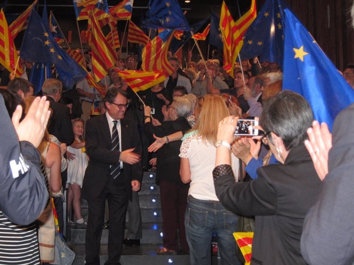Mitin de CiU con el presidente Artur Mas