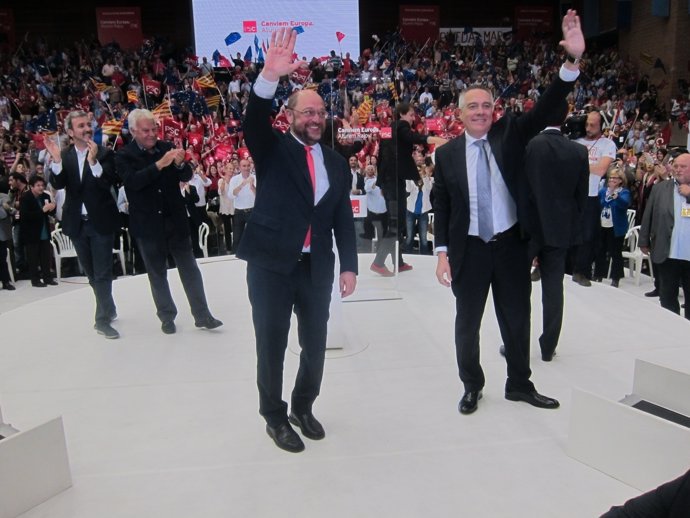 Mitin del PSC con J.Collboni, Felipe González, M.Schulz, P.Navarro