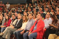 Díaz: "Bruselas no está lejos, sino los que están al frente que no sienten el sufrimiento que han provocado"