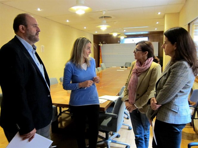 Guijarro y Tolón con sindicatos