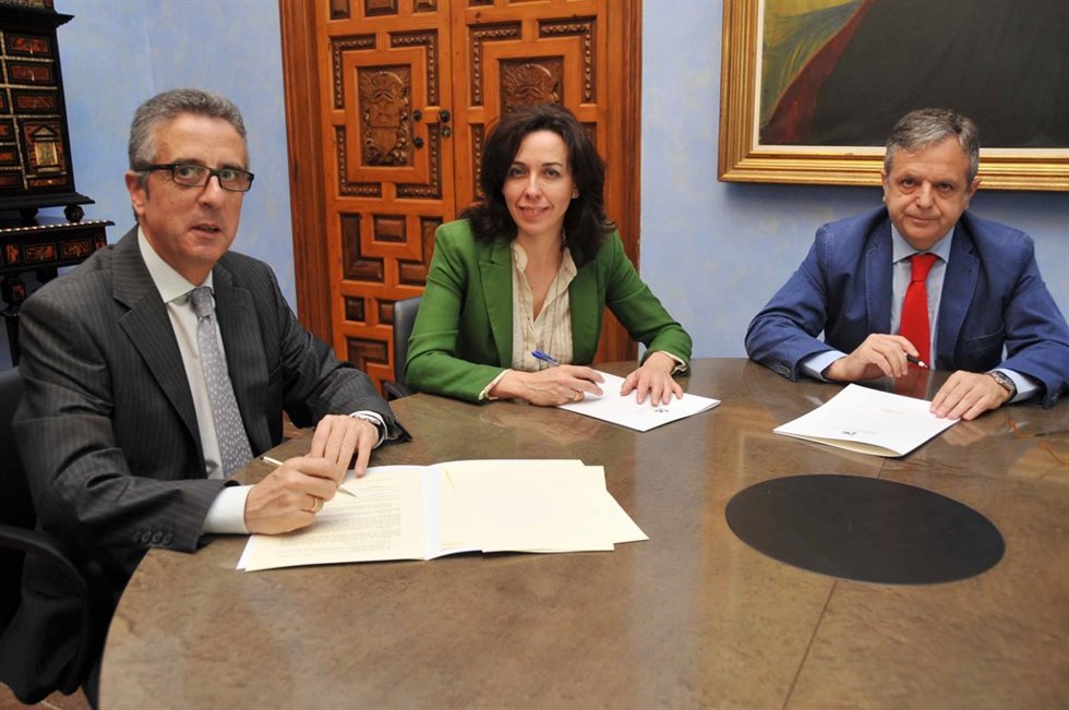 Ceballos (centro), entre Pérez y Fuentes
