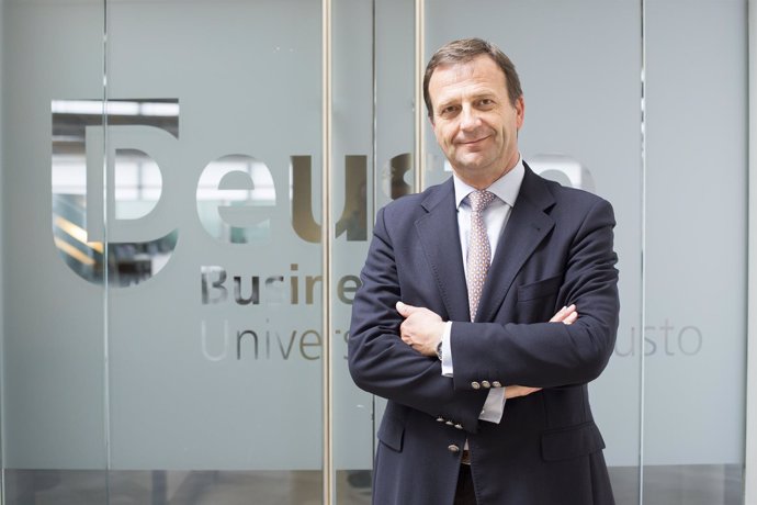 Luc Theis, director en Deusto Business School