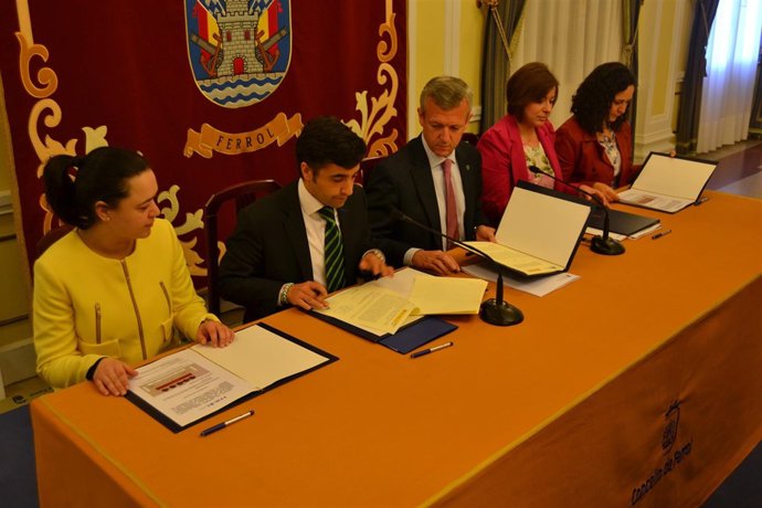 ALCALDE Convenio Casa De Acollida De Ferrol