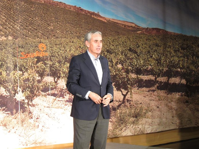 Ramón Jáuregui en un mitin en Logroño