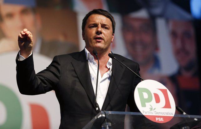 Matteo Renzi, primer ministro italiano durante un mitin