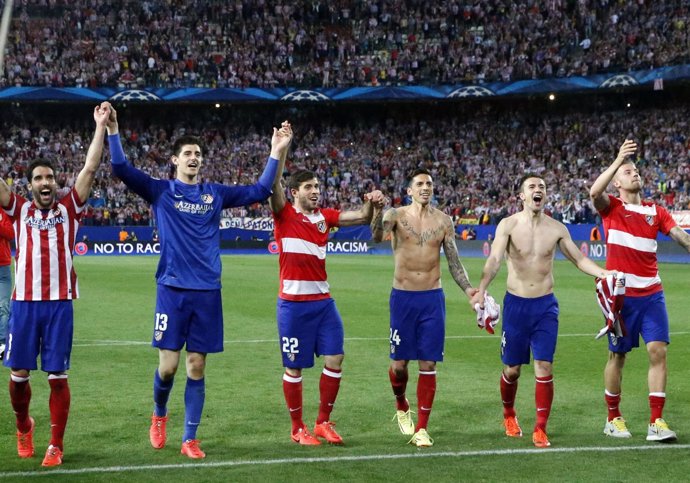 Los jugadores del Atlético de Madrid celebran el pase a semifinales