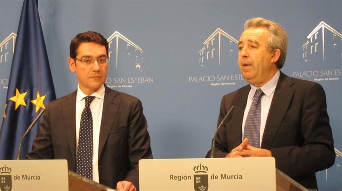 Ruiz y Cerdá en la rueda de prensa posterior al Consejo de Gobierno