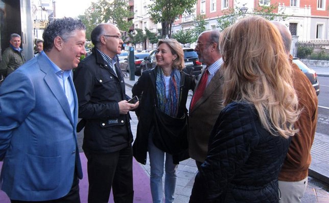 De izquierda a derecha, Burgos, Ruiz Medrano, García Tejerina y León de la Riva